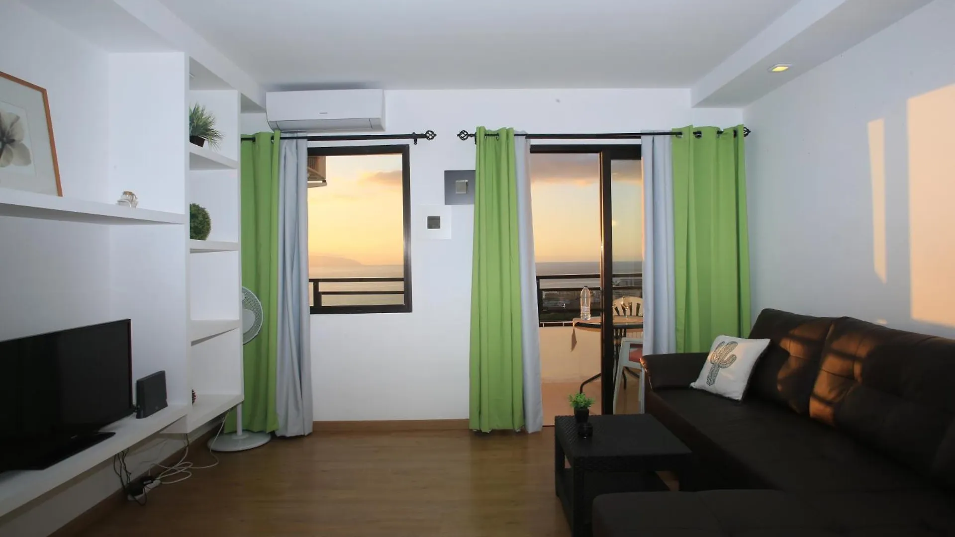 Sunset Paradise Attic Costa Adeje  0*, Costa Adeje (Tenerife)